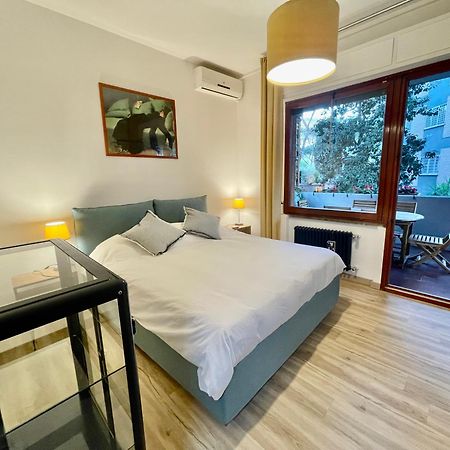 La Casa Delle Camelie Apartment Rome Luaran gambar