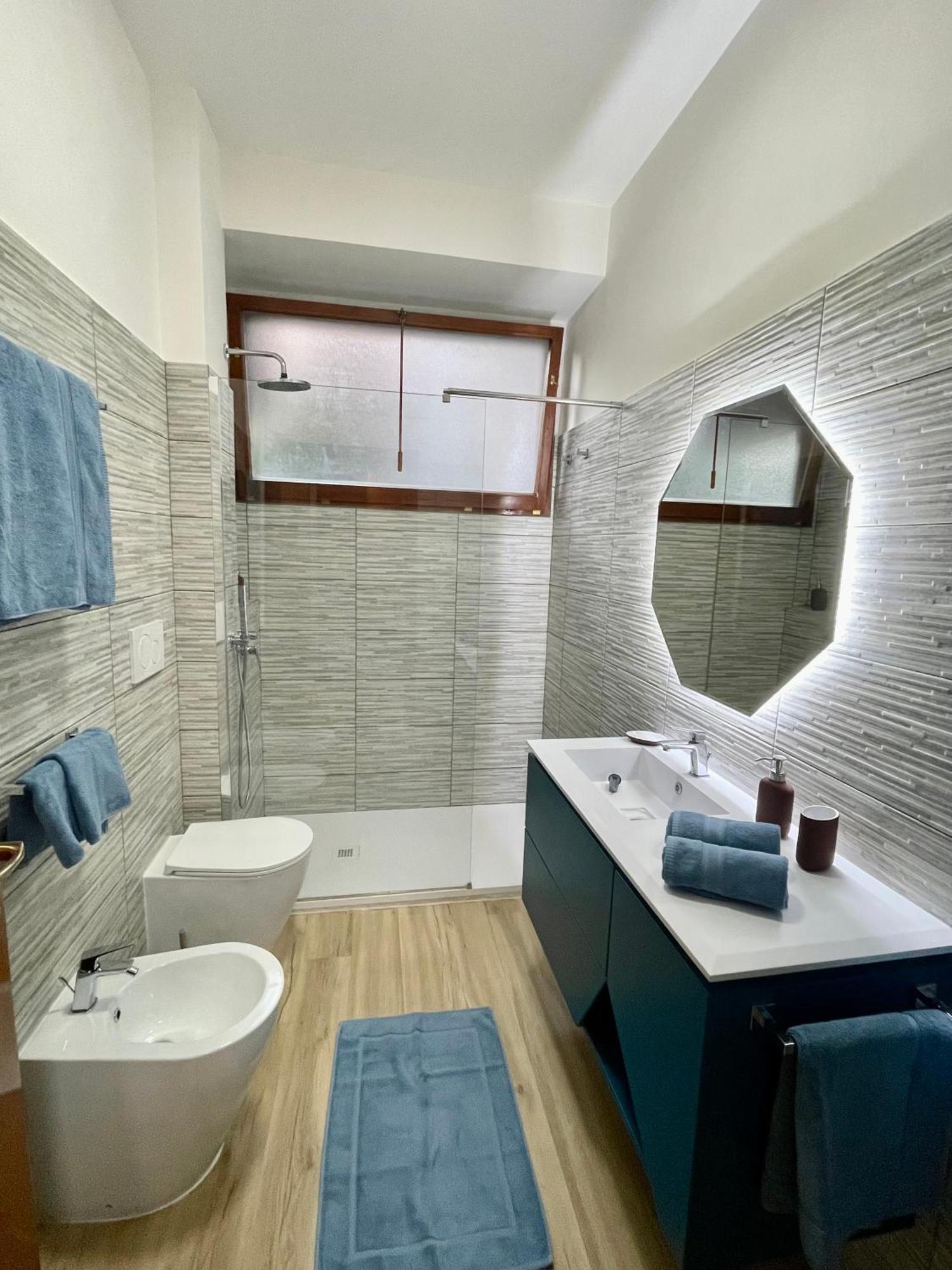 La Casa Delle Camelie Apartment Rome Luaran gambar
